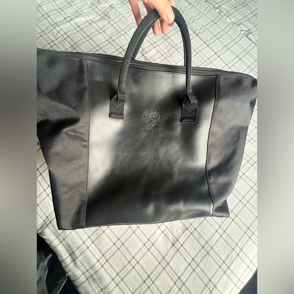 Vince Camuto leather duffle overnight travel bag Unisex - Picture 4 of 9